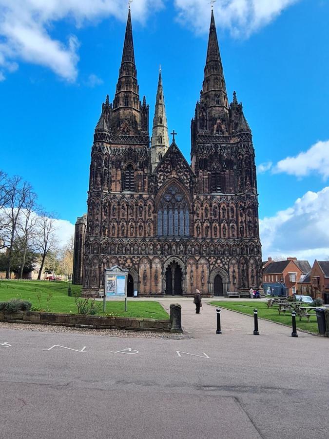 The Nook Villa Lichfield Exteriör bild